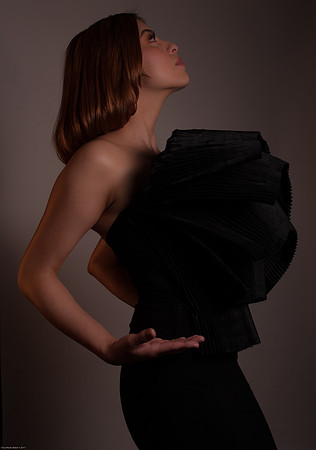 Pleated Black